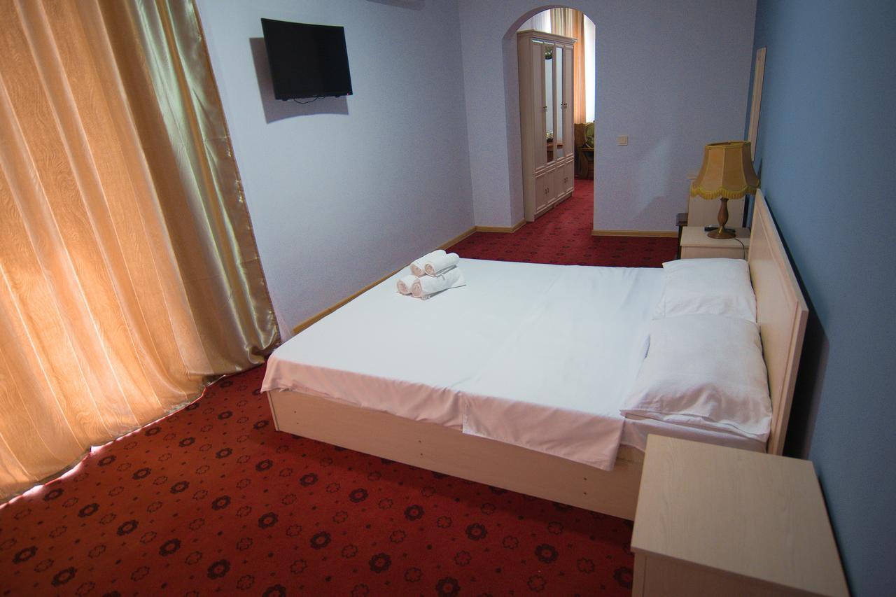 Hotel Tsiskari Телаві Екстер'єр фото